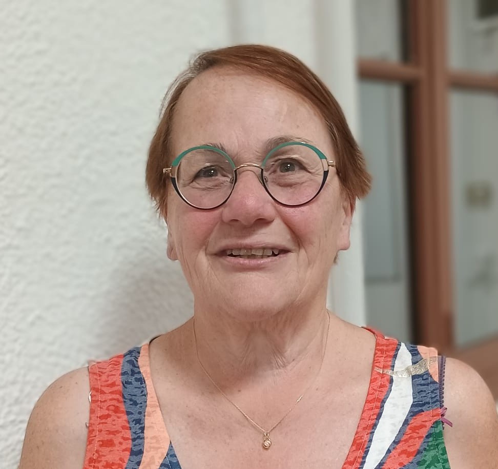 Photo de la responsable des inscriptions de la GV.
